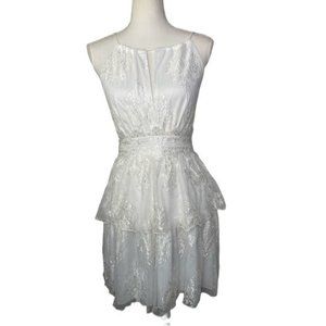NWT Aakaa Womens tiered halter lace dress white mini shirt size Medium M